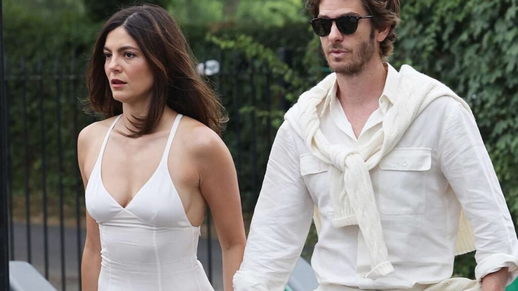 andrew garfield dating